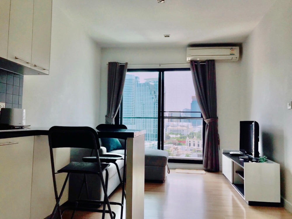 For rent 1 bedroom, fully furnished, ready to move in this September. Rent 1 Bedroom Fully Furnished !