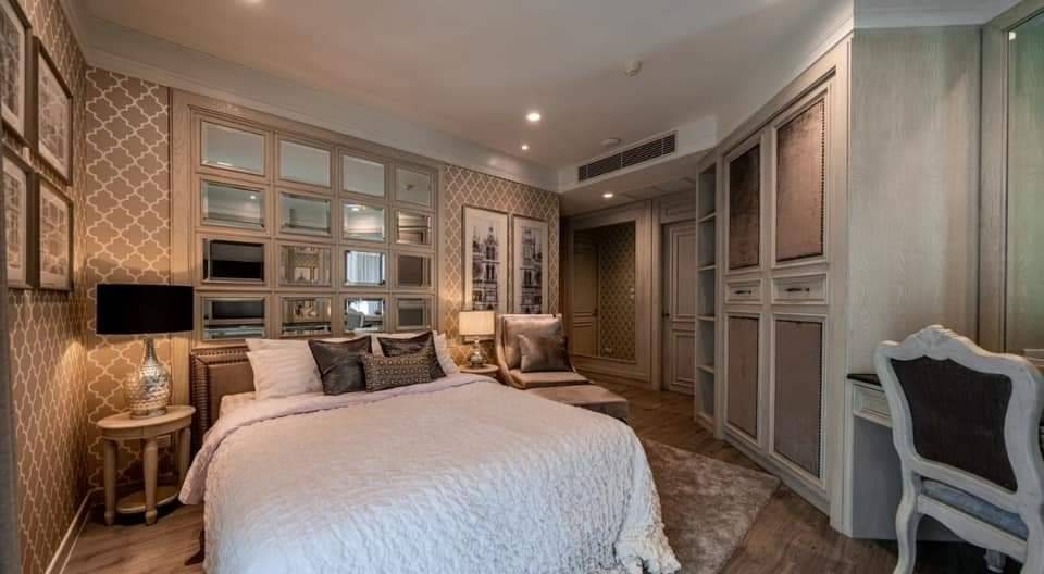 ♦ Prime Location ♦ ชั้น 20+ 258.87 ตร.ม. | 3 ห้องนอน 4 ห้องน้ำ | ใกล้ Central Embassy 2 นาที, Gaysorn Village 3 นาที, Central World 4 นาที – รูปที่ 4