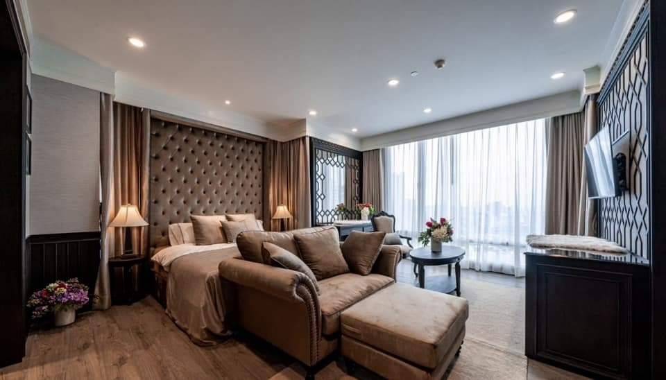 ♦ Prime Location ♦ ชั้น 20+ 258.87 ตร.ม. | 3 ห้องนอน 4 ห้องน้ำ | ใกล้ Central Embassy 2 นาที, Gaysorn Village 3 นาที, Central World 4 นาที ♦ Prime Location ♦ ชั้น 20+ 258.87 ตร.ม. | 3 ห้องนอน 4 ห้องน้ำ | ใกล้ Central Embassy 2 นาที, Gaysorn Village 3 นาที, Central World 4 นาที