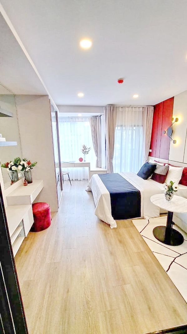 4923😊 For RENT 1 bedroom for rent🚄near MRT Huai Khwang🏢Soho Bangkok Ratchada🔔Area: 26.00 sq m.💲Rent: 24,000฿📞O99-5919653,065-9423251✅LineID:@sureresidence