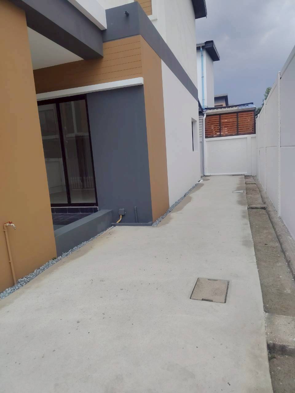 Townhome width 6.5 meter for rent in Viridian Prompt project – รูปที่ 2