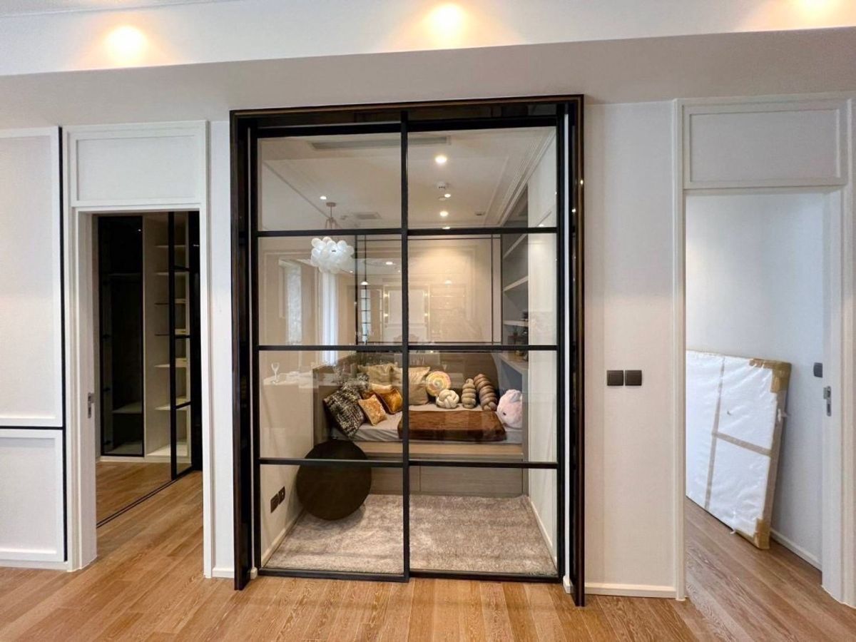 ♦ Nice Decoration ♦ ชั้น 05+ 3 ห้องนอน | 152.42 ตร.ม. | ใกล้ BTS เพลินจิต 3 นาที , MRT ลุมพินี 4 นาที – รูปที่ 4