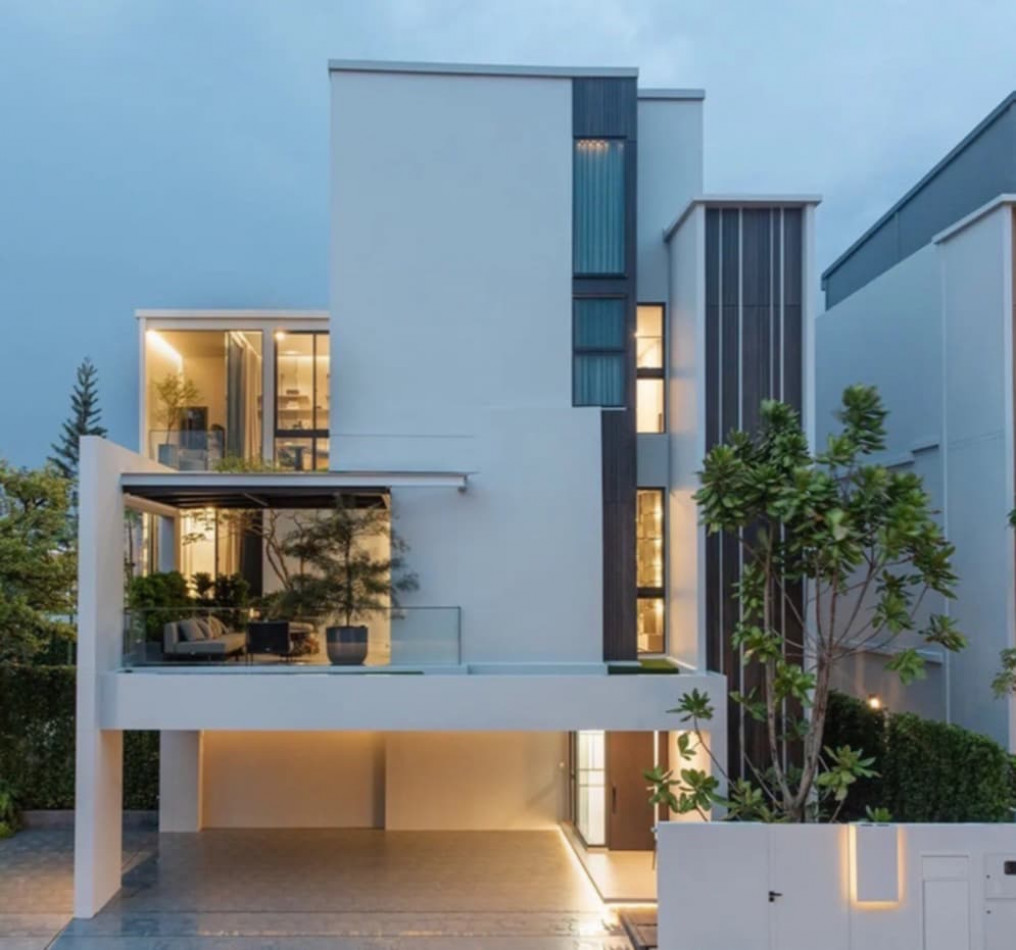 For rent, VIVE Krungthep Kreetha, fully furnished, ready to move in, 4 bedrooms, 5 bathrooms, Land area 86 sq.wah For rent, VIVE Krungthep Kreetha, fully furnished, ready to move in, 4 bedrooms, 5 bathrooms, Land area 86 sq.wah