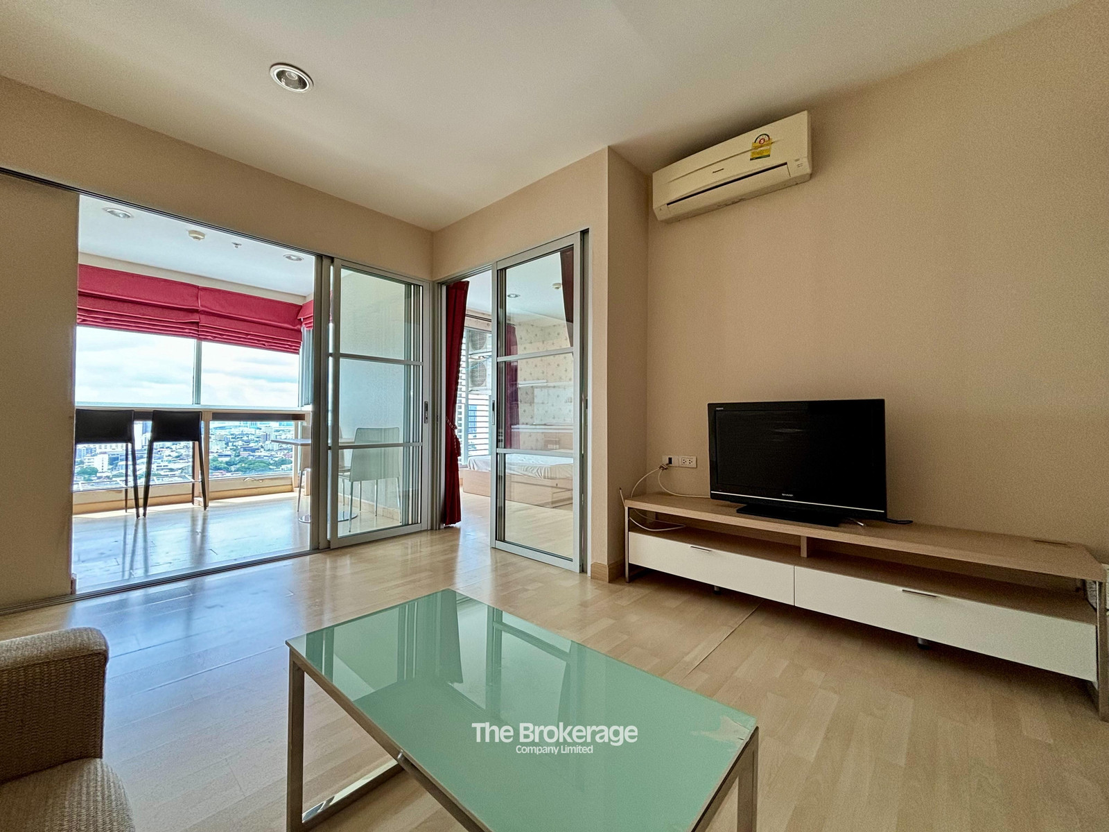 ขายด่วน! คอนโด ริธึ่ม รัชดา (Rhythm Ratchada) 1 ห้องนอน 1 ห้องน้ำ 46 ตร.ม. 3,690,000 บาท ติดต่อไลน์: @thebrokerage ขายด่วน! คอนโด ริธึ่ม รัชดา (Rhythm Ratchada) 1 ห้องนอน 1 ห้องน้ำ 46 ตร.ม. 3,690,000 บาท ติดต่อไลน์: @thebrokerage