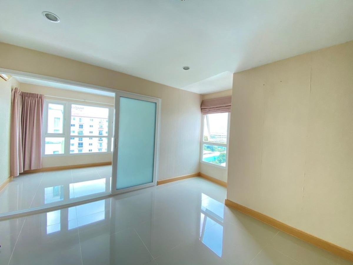 (A033274) The Nigh Condo Ngamwongwan (A033274) The Nigh Condo Ngamwongwan