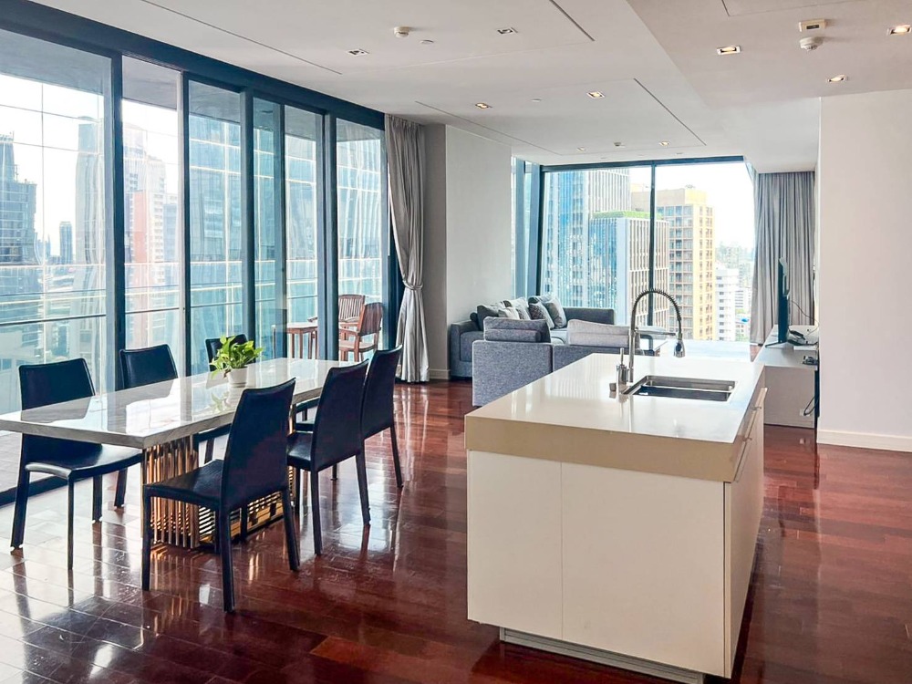 For Rent : Marque Sukhumvit39 PH🔥 190sqm big room 3B4B 220k For Rent : Marque Sukhumvit39 PH🔥 190sqm big room 3B4B 220k