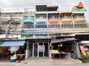 3 and a half storey commercial building, Soi Thesaban Bang Pu 45 (near CJ Supermarket, Bang Pu 45 branch)
