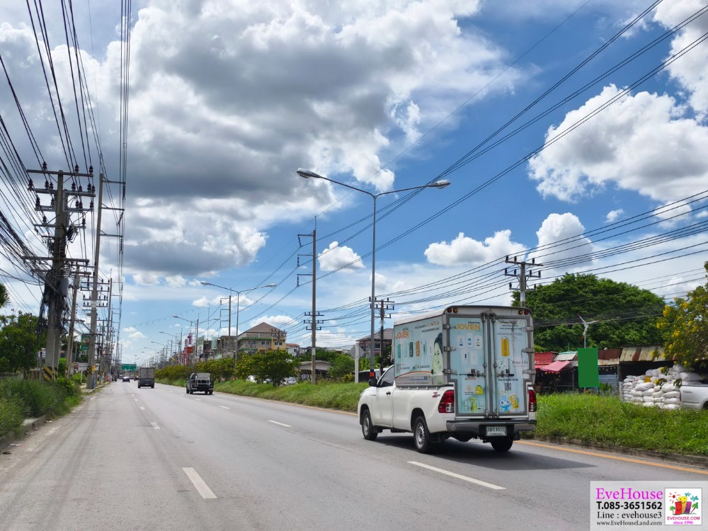 Land for sale, on Setthakit Road 1, Krathum Baen Samutsakorn. ( 6 lane road ) Size 7 rai 3 ngan Very wide front. price 36,106 baht./sq.wa. – รูปที่ 2