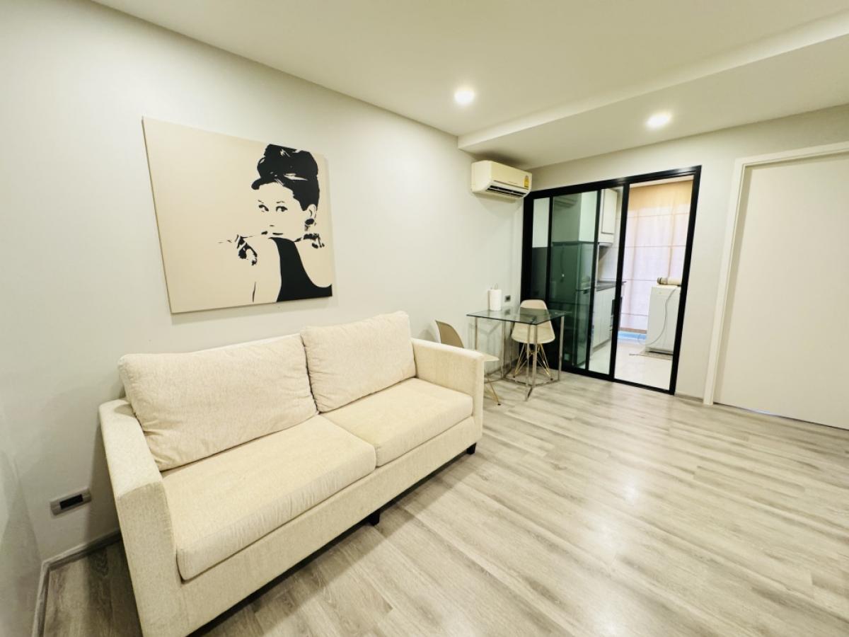 Condo for sale “Attitude Bearing“ 1 bedroom, 1 bathroom, very good condition, rarely used, negotiable, ready to move in Condo for sale “Attitude Bearing“ 1 bedroom, 1 bathroom, very good condition, rarely used, negotiable, ready to move in