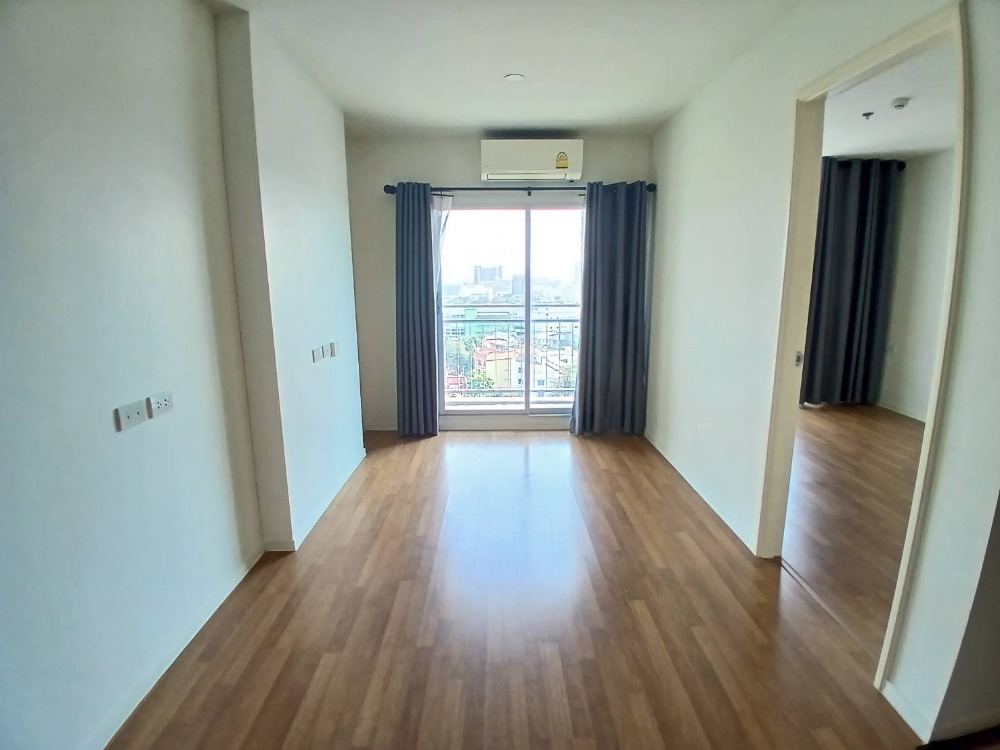 Condo for sale: The Selected Kaset-Ngamwongwan, below cost. Tel. 0999983897
