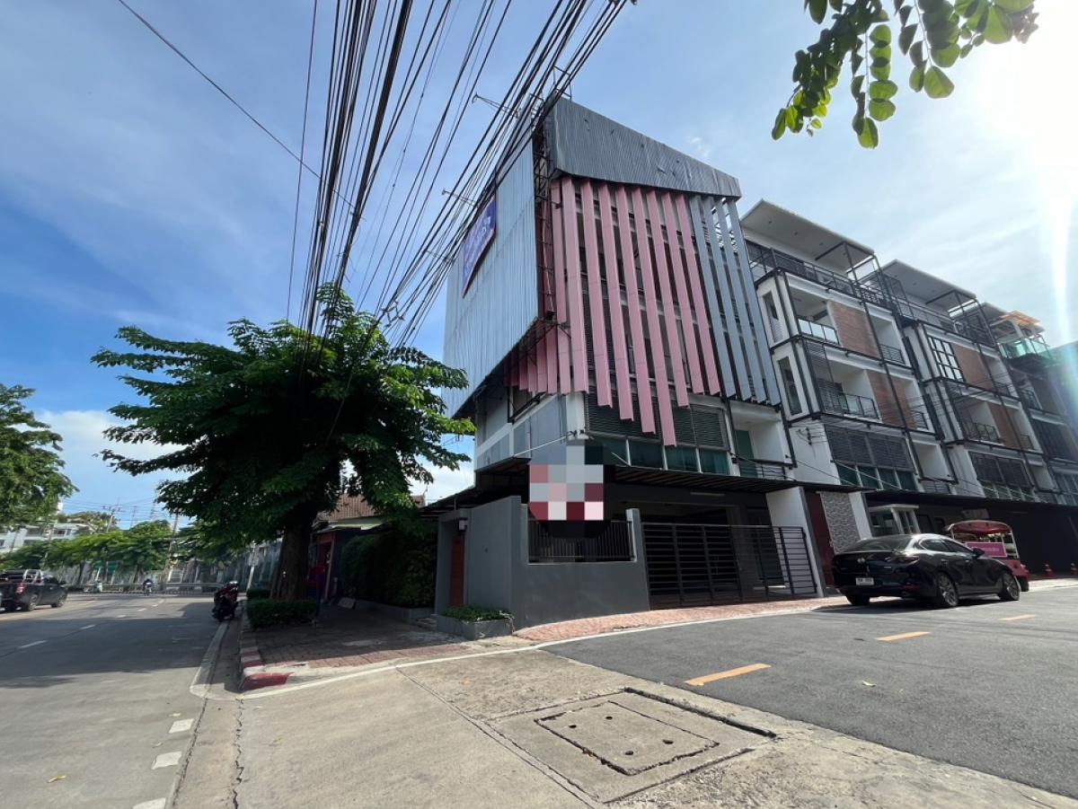 Home office for rent, on the main road, Nakniwat Home office for rent, on the main road, Nakniwat