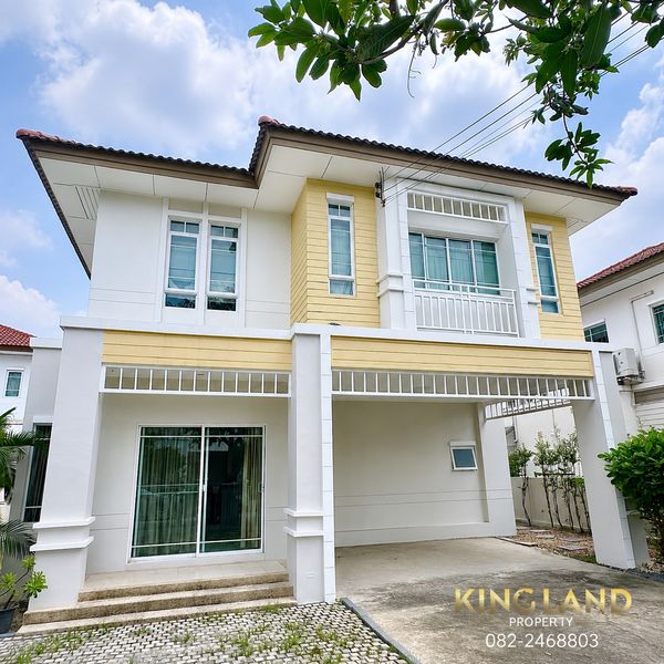 Single house for rent, very large, 68 sq.w., near Safari, lots of space, can park up to 4 cars in the house, 3 bedrooms, 3 bathrooms, Soi Hathai Rat 39, along Khlong Song, fully furnished, near Fashion Island, only 15 minutes #Can register a company 💥💥For