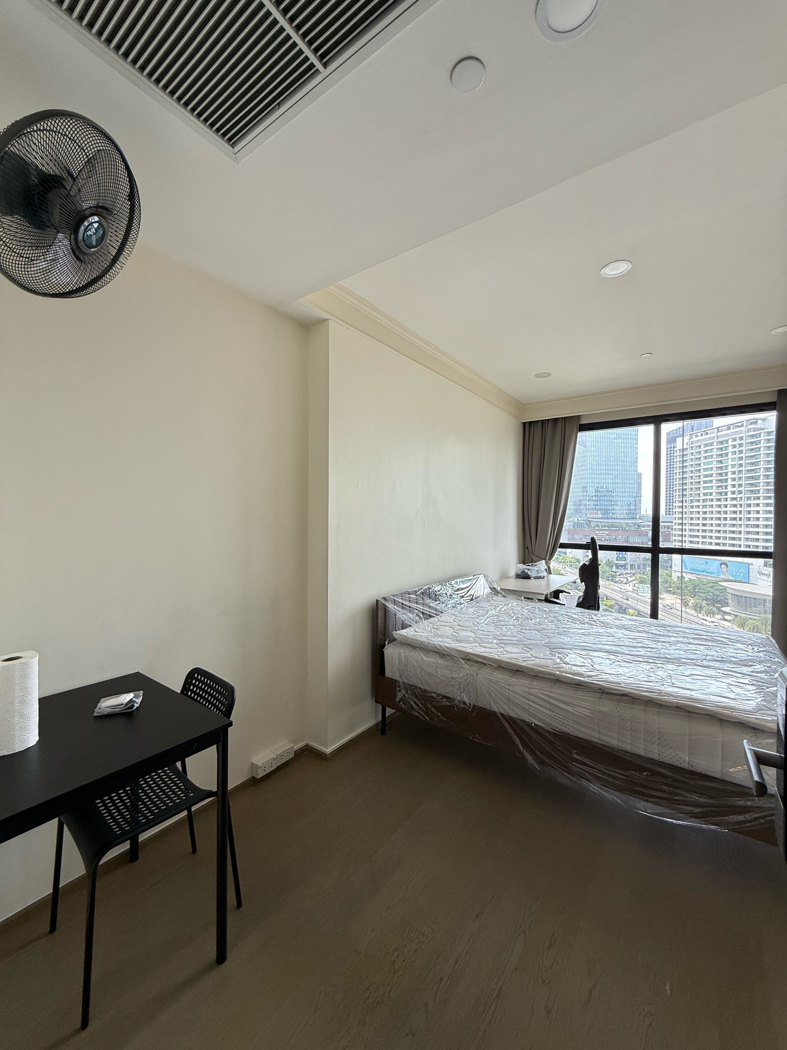 🔥 Urgent sale!! Ashton Chula Silom (near Chula Samyan University) lowest price 5.75 million baht (negotiable) 🔥 Urgent sale!! Ashton Chula Silom (near Chula Samyan University) lowest price 5.75 million baht (negotiable)