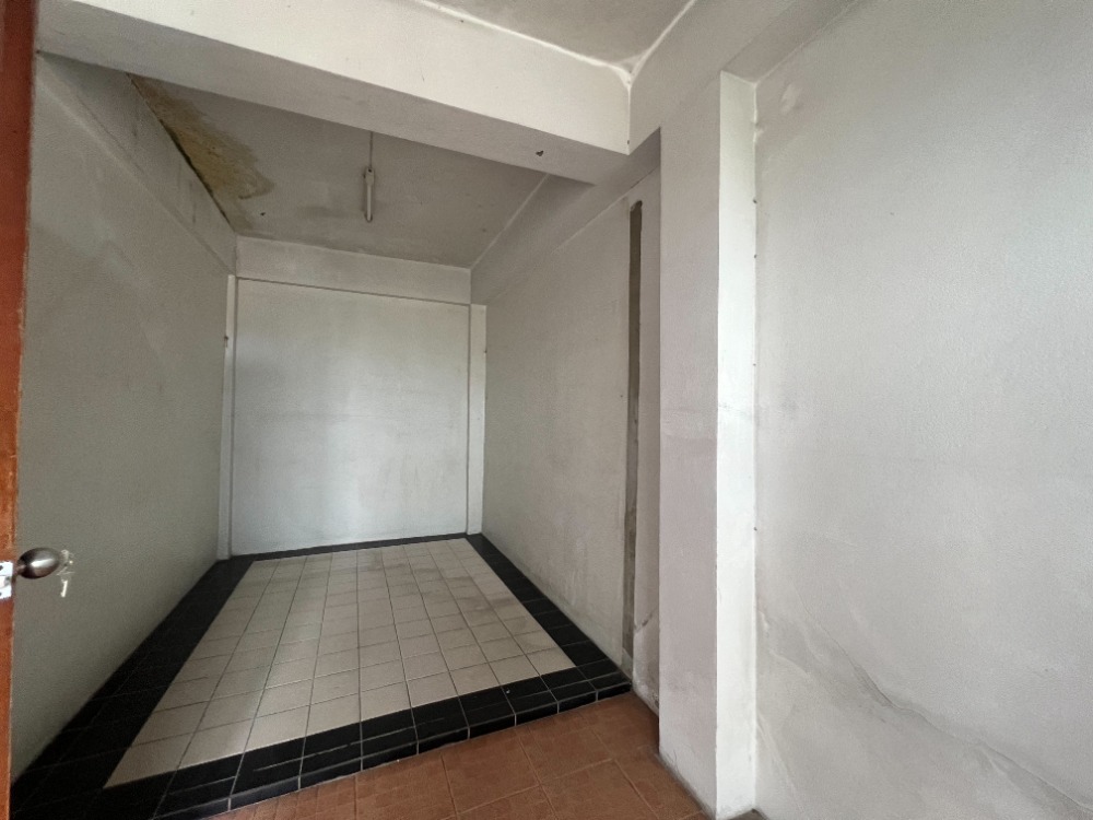 ให้เช่า ตึกแถว 4.5 ชั้น ปากซอยสุขุมวิท 81 ใกล้ รถไฟฟ้า BTS อ่อนนุช 700 เมตร สามารถเข้าทางอ่อนนุช 10 ได้ – รูปที่ 4