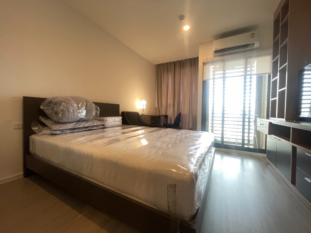 ให้เช่า Denim จตุจักร แบบ Studio 22 ตรม. Fully furnished พร้อมเข้าอยู่ ชั้นสูง วิวสวย เพียง 13,000 บาท/เดือน – รูปที่ 2