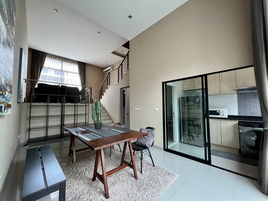 FOR RENT ARDEN PATTANAKARN / 3 bedrooms 4 bathrooms / 20 Sqw. 185 Sqm. **43,000** JUST 15 MINUTES FROM THONGLOR – รูปที่ 3