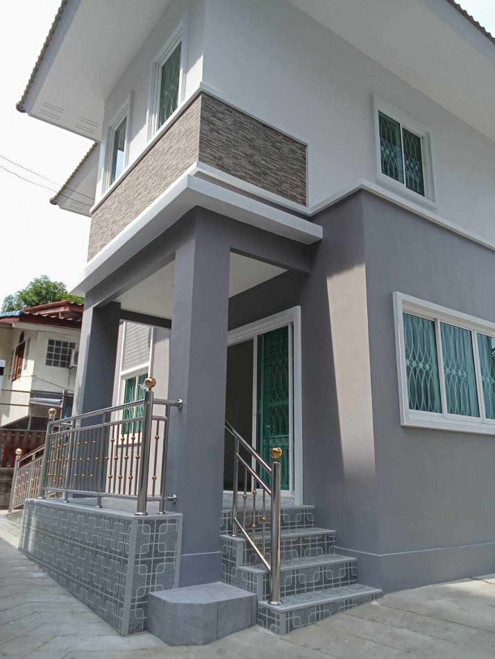ขาย บ้าน สุขุมวิท ใกล้สถานีรถไฟฟ้า BTS บางจาก เนื้อที่ 46.5 ตร.วา พื้นที่ใช้สอย 132 ตร.ม. 4 ห้องนอน 2 ห้องน้ำ จอดรถได้ 2 คัน – รูปที่ 3