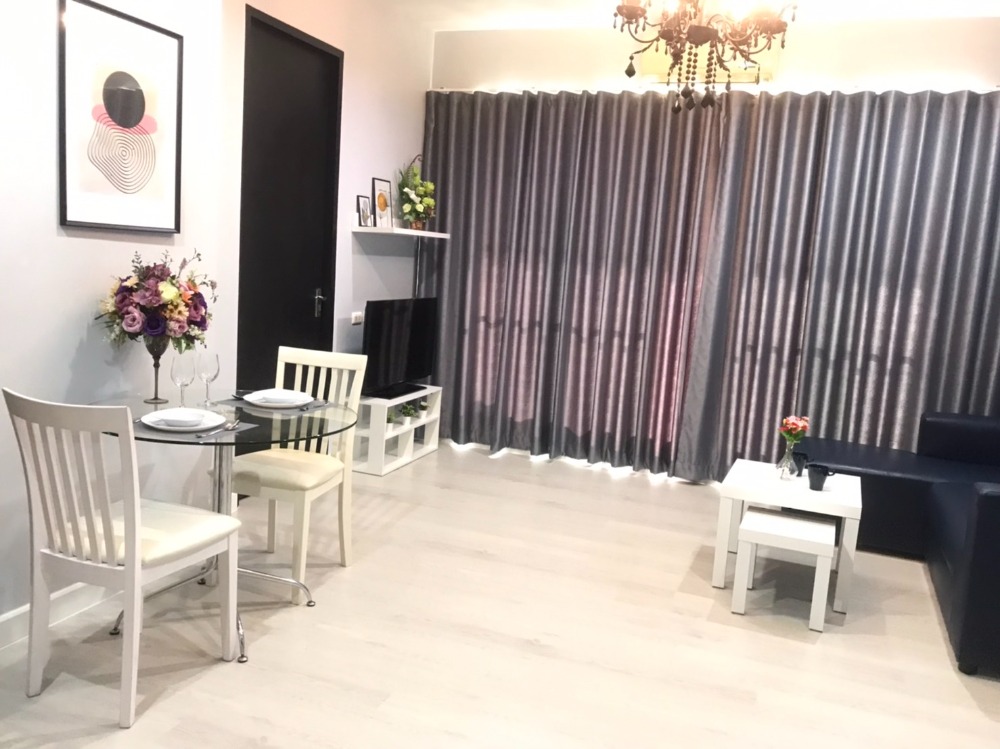 ให้เช่า 1 ห้องนอน 55 ตร.ม. บ้านกลางกรุง สยาม-ปทุมวัน ให้เช่า 1 ห้องนอน 55 ตร.ม. บ้านกลางกรุง สยาม-ปทุมวัน