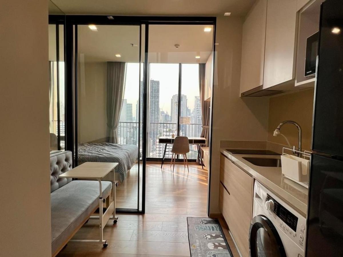 📢👇 Sell with tenant Affordable and worth price for living or investing at Noble around 33 located in one of popular area in Bangkok (Em District)unblocked view, fully furnished 📢👇 Sell with tenant Affordable and worth price for living or investing at Noble around 33 located in one of popular area in Bangkok (Em District)unblocked view, fully furnished