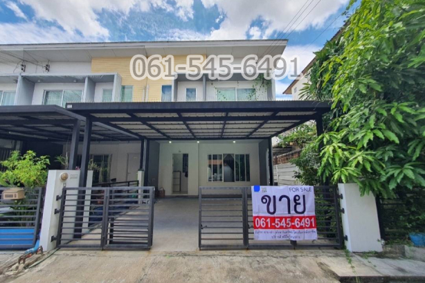For sale: Townhouse The Connect 10 Bearing Station, end unit, near the park, good price For sale: Townhouse The Connect 10 Bearing Station, end unit, near the park, good price