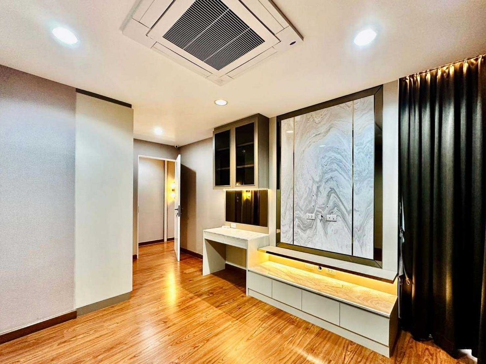 ขายบ้าน ทาวน์โฮมหลังใหญ่ หมู่บ้าน สเปซ ลาดพร้าว เหม่งจ๋าย 31.50 ตร.ว. – รูปที่ 4