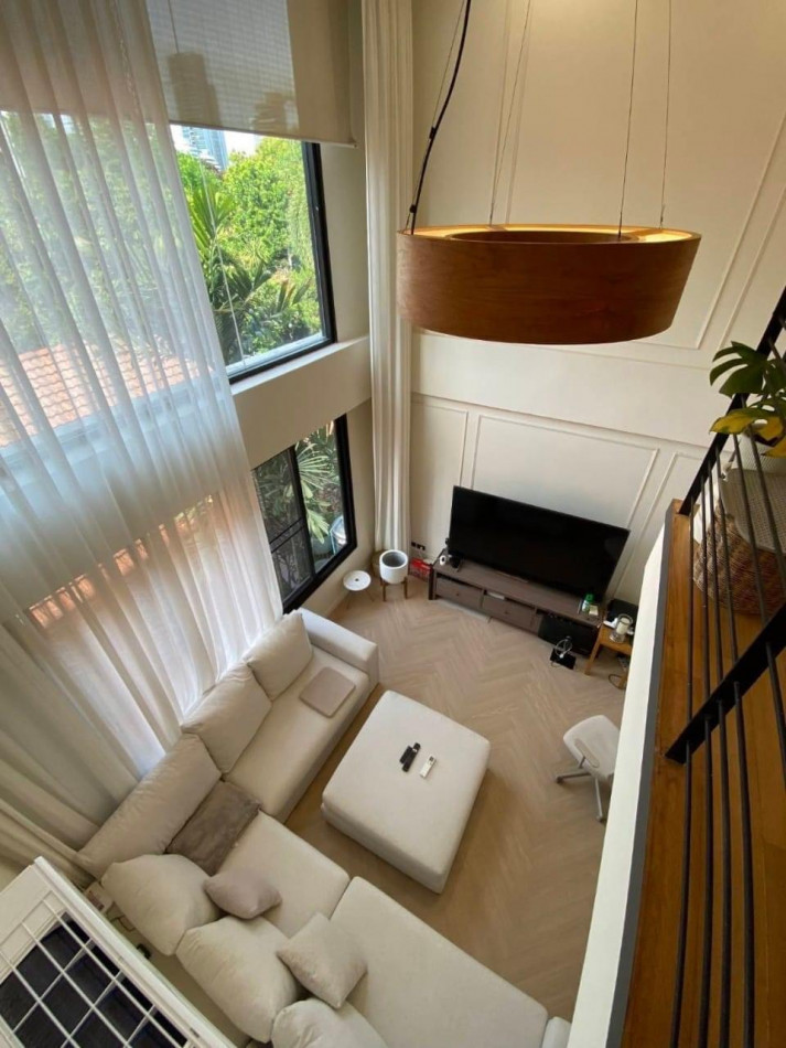 House for rent -Home Office, Sukhumvit 49, just 1 minute to Fuji Supermarket House for rent -Home Office, Sukhumvit 49, just 1 minute to Fuji Supermarket