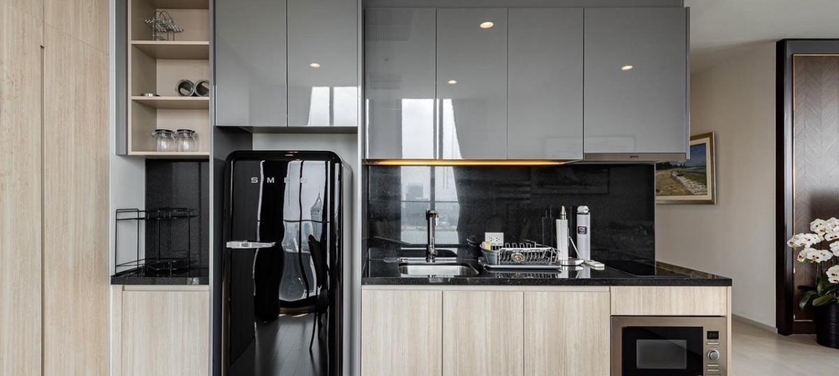Noble Ploebchit, 2-Bedroom Penthouse for sale!!!• Penthouse • 2 Beds, and 3 Baths• 140 Sqm.• 51st Fl., Tower B• Fully furnished with appliances Selling price 65 MBContact Naya 0892021428LineID 0892021428 – รูปที่ 4