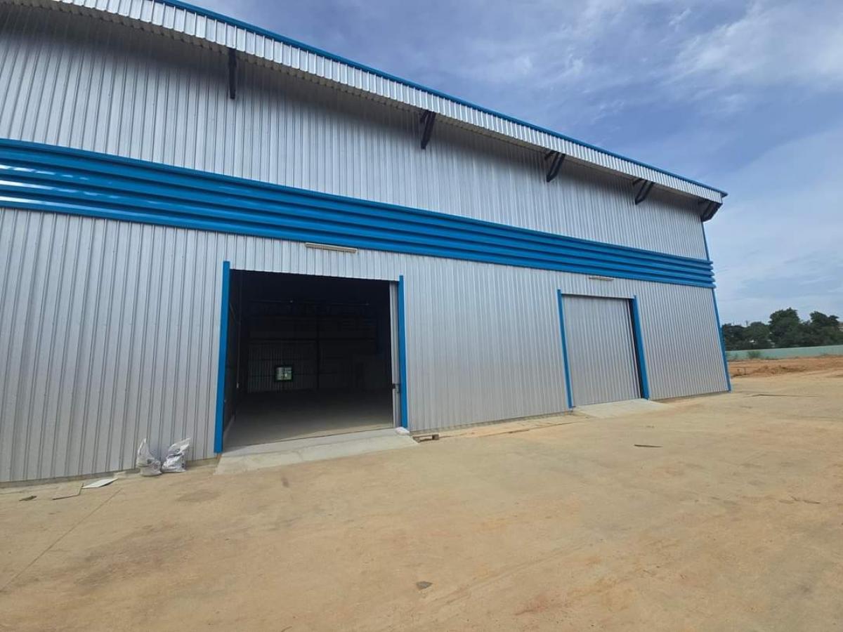 Warehouse for rent, 200 square meters, location: Srinakarin, Bangna