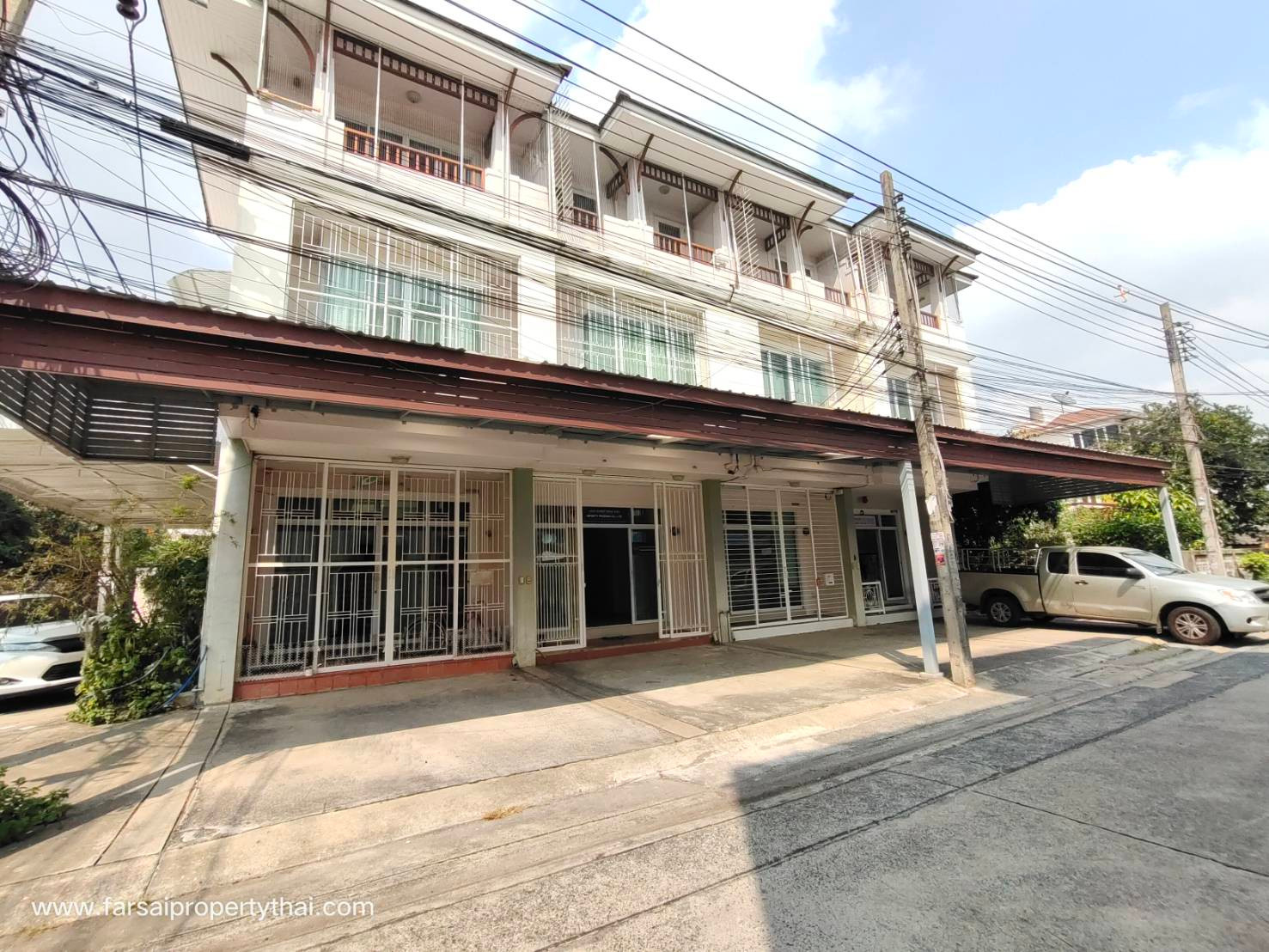 Single house for rent, 2 floors, area 60 sq m, usable area 180 sq m, 3 bedrooms, 2 bathrooms, air conditioner, some furniture, Ratchada Road, Huai Khwang District, rental price 30,000 baht/month – รูปที่ 4