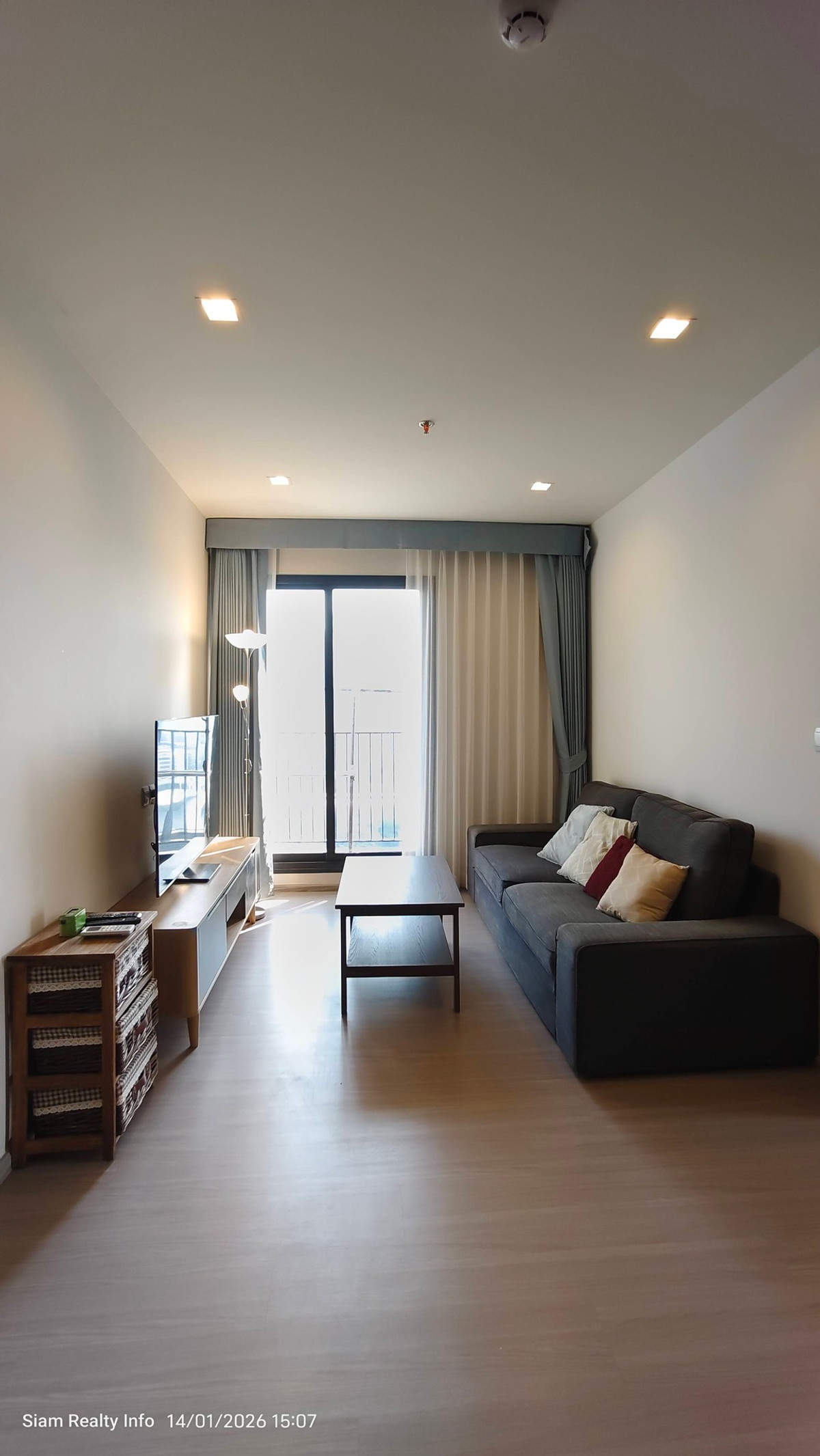 Life Asoke Hype 2 Bed 2 Bath Condo for sale with tenant High floor Life Asoke Hype 2 Bed 2 Bath Condo for sale with tenant High floor