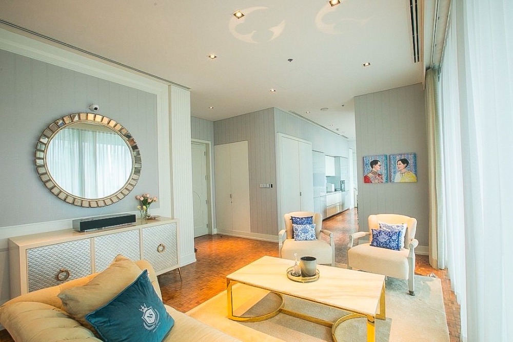 ● Prime Location ● 30++ Floor 205.00 sq.m. | 3 beds 4 baths | near BTS Chong Nonsi 2 mins, King Power Mahanakhon 3 mins, Sathorn Square 4 mins – รูปที่ 3