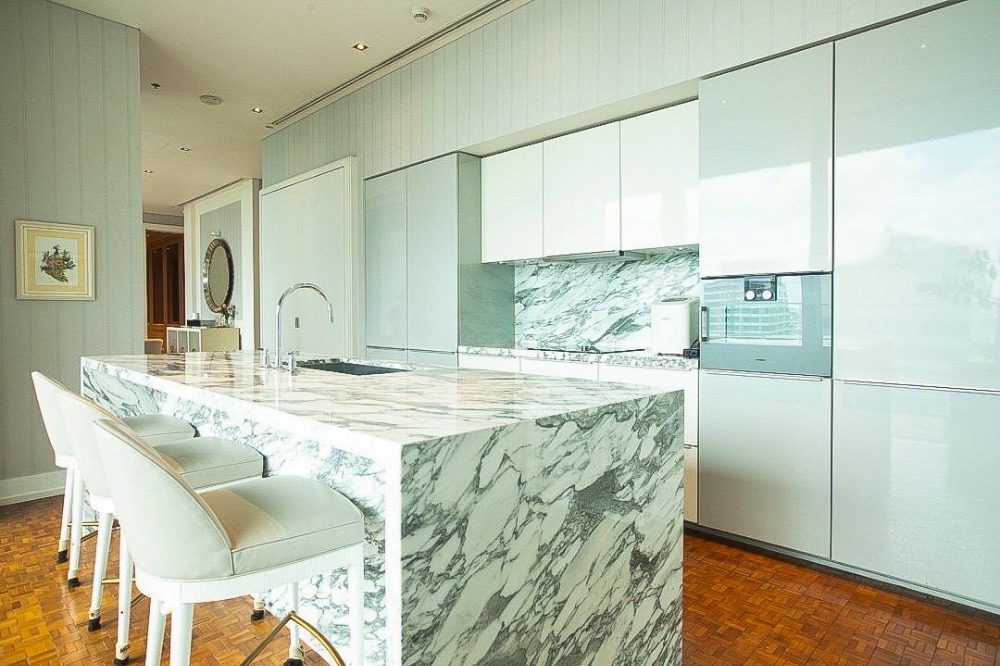 ● Prime Location ● 30++ Floor 205.00 sq.m. | 3 beds 4 baths | near BTS Chong Nonsi 2 mins, King Power Mahanakhon 3 mins, Sathorn Square 4 mins – รูปที่ 4