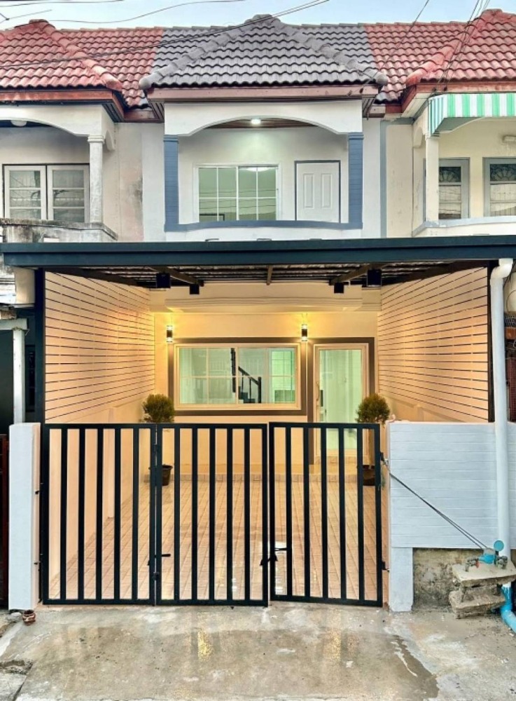 Townhouse for rent, Piemsuk, Pak Kret, near Major Pak Kret, only 9 minutes away. Townhouse for rent, Piemsuk, Pak Kret, near Major Pak Kret, only 9 minutes away.