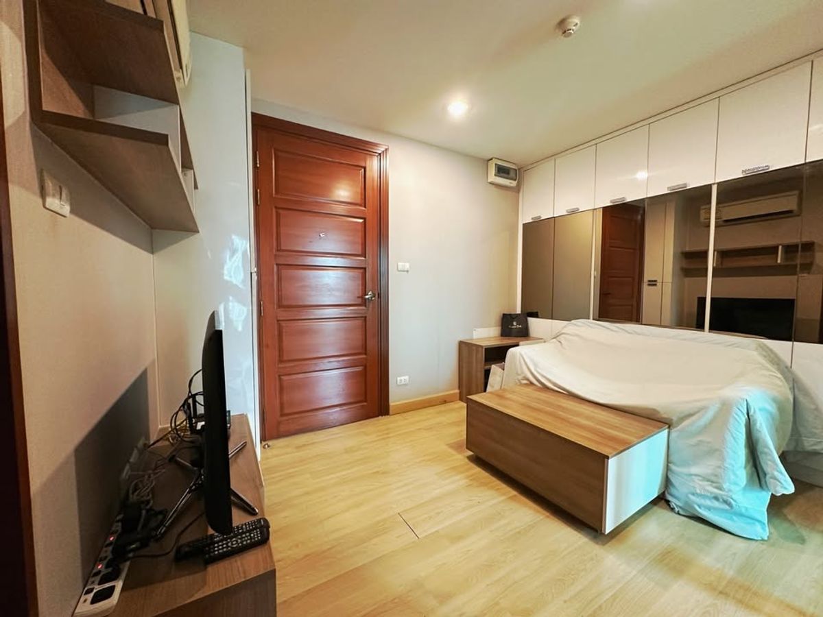 🔥 ขายด่วน!! คอนโด Emerald Residence Ratchada – รูปที่ 2