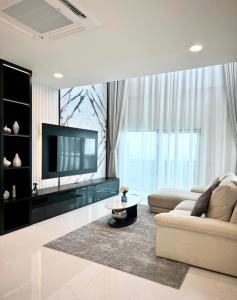 K-5908 ให้เช่า/ขายด่วน ! The city บางนา บ้านสวย พร้อมอยู่