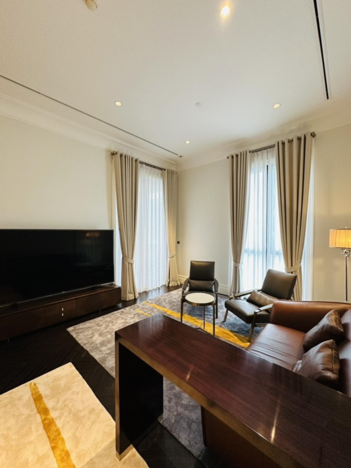 Condo : 98 wireless (For rent)Location : Near 🚝 bts ploenchitFloor : 12Size : 136 SQM Type : 2Bedroom 3Bathroom Rent Price : 190,000/monthsTel. 0825877125 (คุณซัน)👉 line.me/ti/p/eklLUohzVL – รูปที่ 2