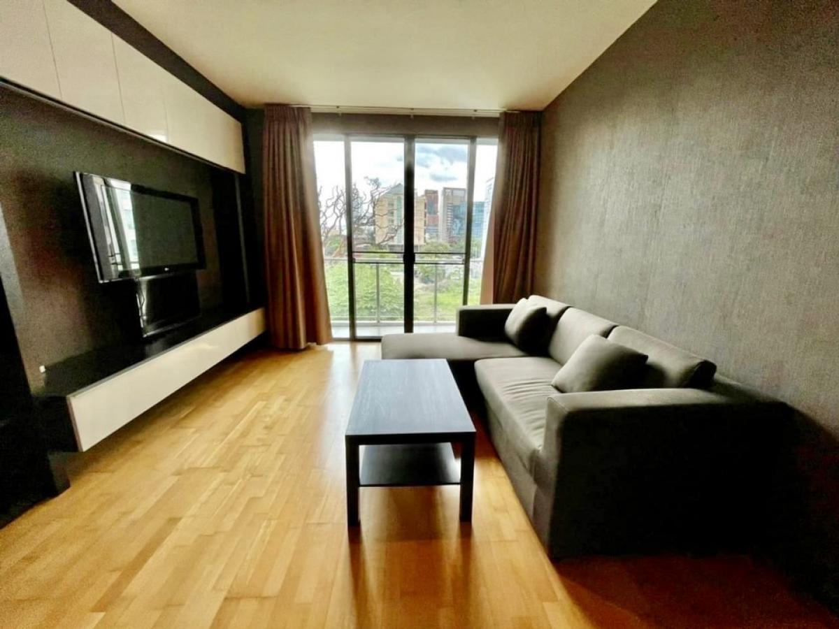 📢👇Sell with tenant contract til 2026
Affordable and worth for investing or living in a resident close to numerous malls, supermarkets, schools. Places near byBangkok Prep International school, Geteway Ekamai 📢👇Sell with tenant contract til 2026
Affordable and worth for investing or living in a resident close to numerous malls, supermarkets, schools. Places near byBangkok Prep International school, Geteway Ekamai