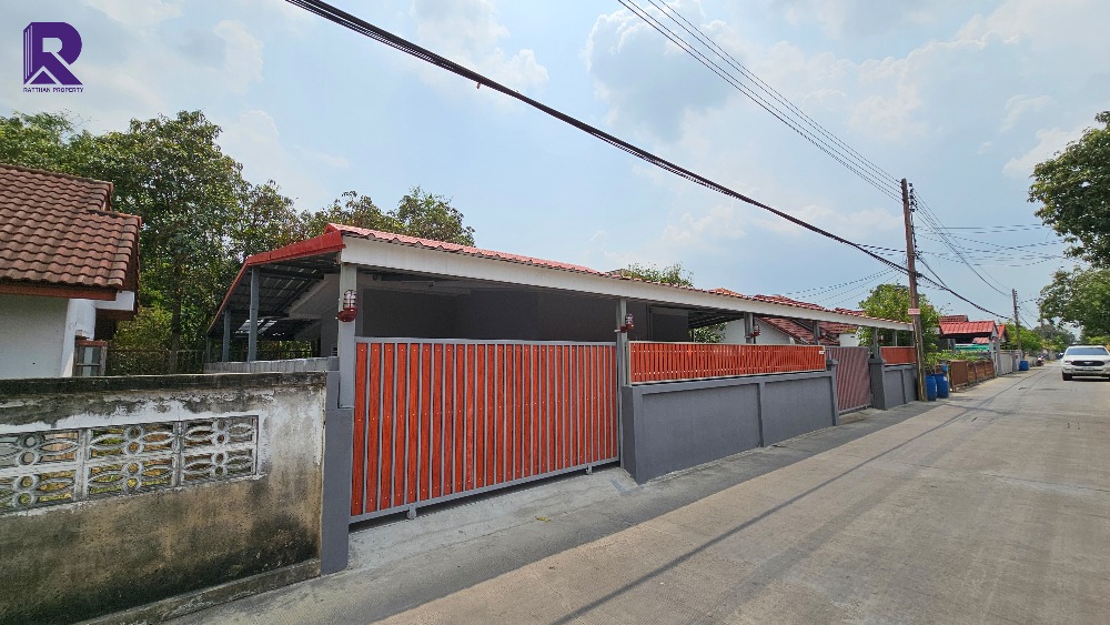 ขายบ้านเดี่ยวชั้นเดียว 4 นอน 4 ที่จอดรถ ม.เพชรประกาย ลำลูกกาคลอง 4 รีโนเวทใหม่ ขายถูกกู้ได้เกิน (SH009) – รูปที่ 2