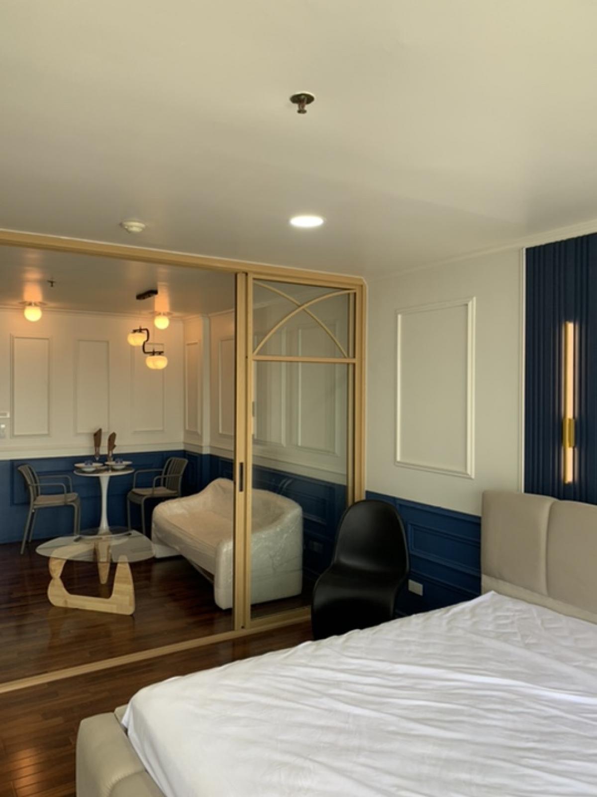  Posted Renovated Modern Luxury/ Ready to move in ❤️