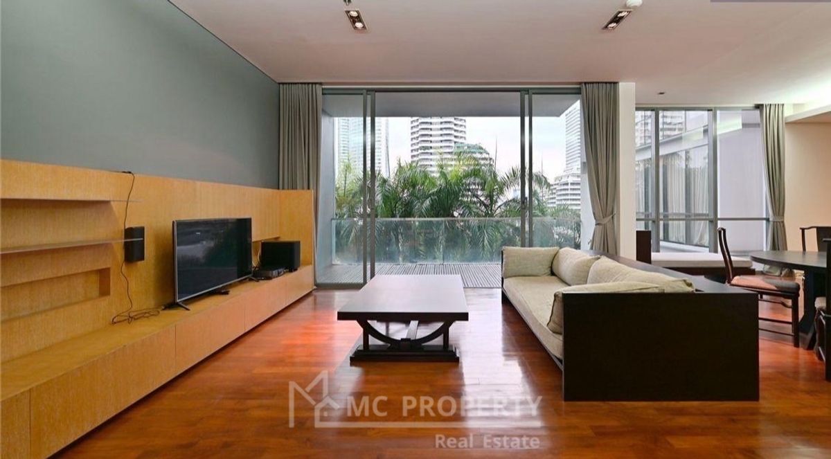 Domus 2 bedroom 167sqm for rent only 100,000 please contact 0816878954 Domus 2 bedroom 167sqm for rent only 100,000 please contact 0816878954