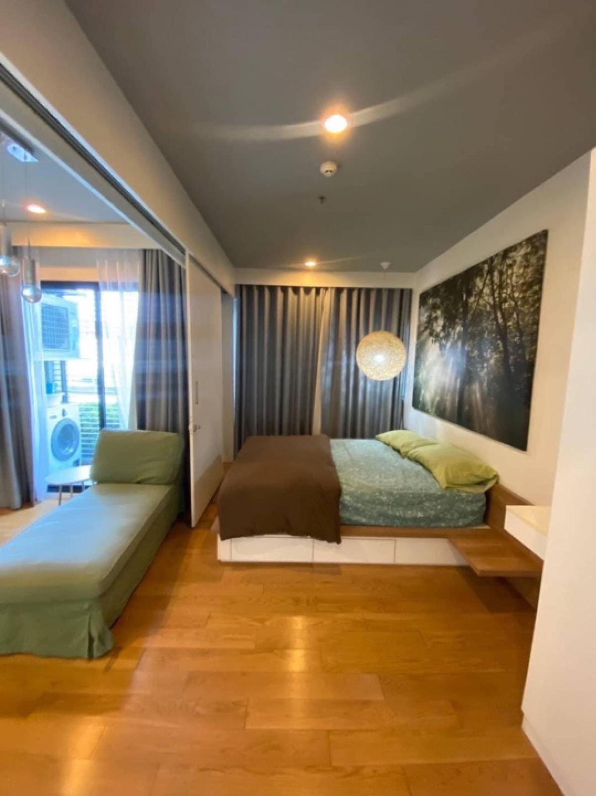 📢👇Affordable and worth for living or investing at Blocs 77 located near Century The Movie Plaza On Nut, Gateway Ekamai, Bangkok Prep 📢👇Affordable and worth for living or investing at Blocs 77 located near Century The Movie Plaza On Nut, Gateway Ekamai, Bangkok Prep