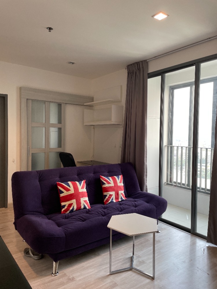 P-2600 Urgent sale/rent! Condo Ideo Mobi Sukhumvit 81, beautiful room, ready to move in. P-2600 Urgent sale/rent! Condo Ideo Mobi Sukhumvit 81, beautiful room, ready to move in.