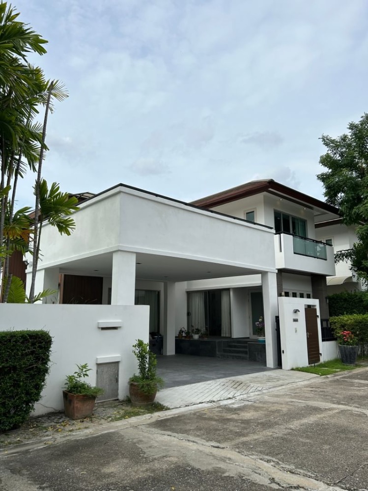 ขาย หรือ ให้เช่า บ้านหรู 2 ชั้น พร้อมสระว่ายน้ำ ใกล้ Central Eastville โครงการ ไพรเวท เนอวานา ลาดพร้าว – รูปที่ 2