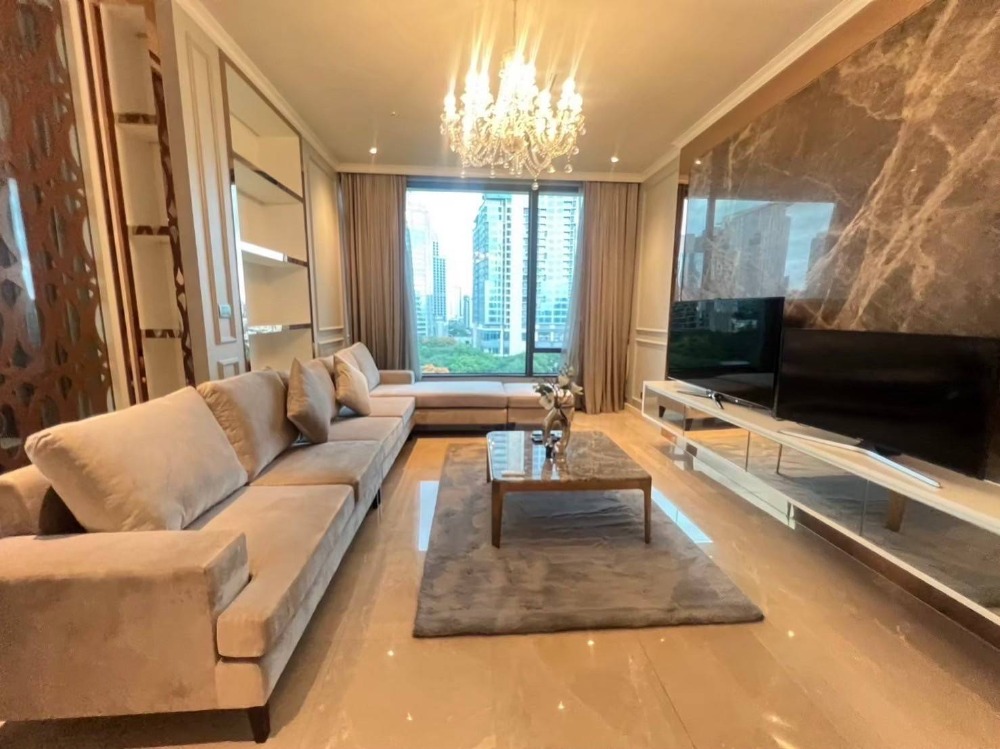 ● Rare unit ● ชั้น 05+ 223.00 ตร.ม. | 2 ห้องนอน ตกแต่งครบ  | คอนโดใกล้ สวนลุมพินี 2 นาที, centralwOrld 4 นาที, Central Embassy 4 นาที – รูปที่ 3