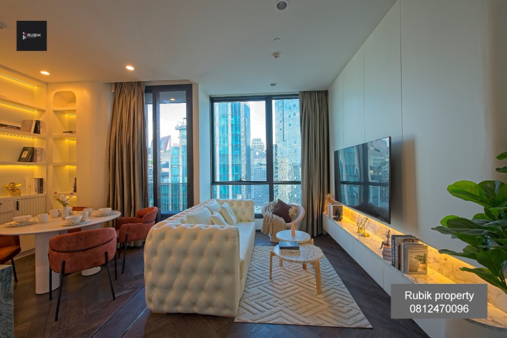 FOR SALE! 2 Bedroom The Esse Thonglor (Sukhumvit 36) - Right Next to BTS Thonglor RB138