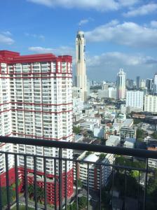 for rent condo villa Rachatewi hight floor fully furnished (S15-37859)