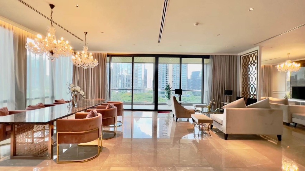 ● Rare unit ● ชั้น 05+ 223.00 ตร.ม. | 2 ห้องนอน ตกแต่งครบ  | คอนโดใกล้ สวนลุมพินี 2 นาที, centralwOrld 4 นาที, Central Embassy 4 นาที