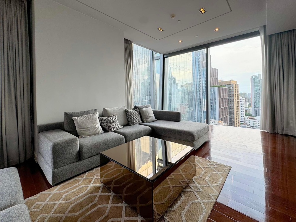 ♦ Prime Location ♦ ชั้น 15+ 190.00 ตร.ม. | 3 ห้องนอน Pet Friendly | ใกล้ BTS พร้อมพงษ์ 2 นาที, EmQuartier 3 นาที, โรงพยาบาลสมิติเวช สุขุมวิท 4 นาที – รูปที่ 4