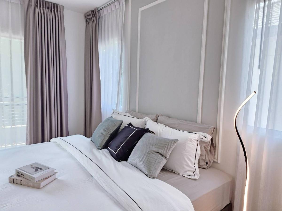 (), a large house, 52 sq.w, beautifully decorated, near the university and airport (), a large house, 52 sq.w, beautifully decorated, near the university and airport