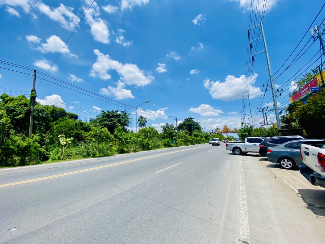 ขาย ที่ดิน ใกล้วัดสวนแก้ว บางใหญ่ ติดถนนบางกรวย - ไทรน้อย เนื้อที่ 4 ไร่ 3 งาน 17 ตรว – รูปที่ 3